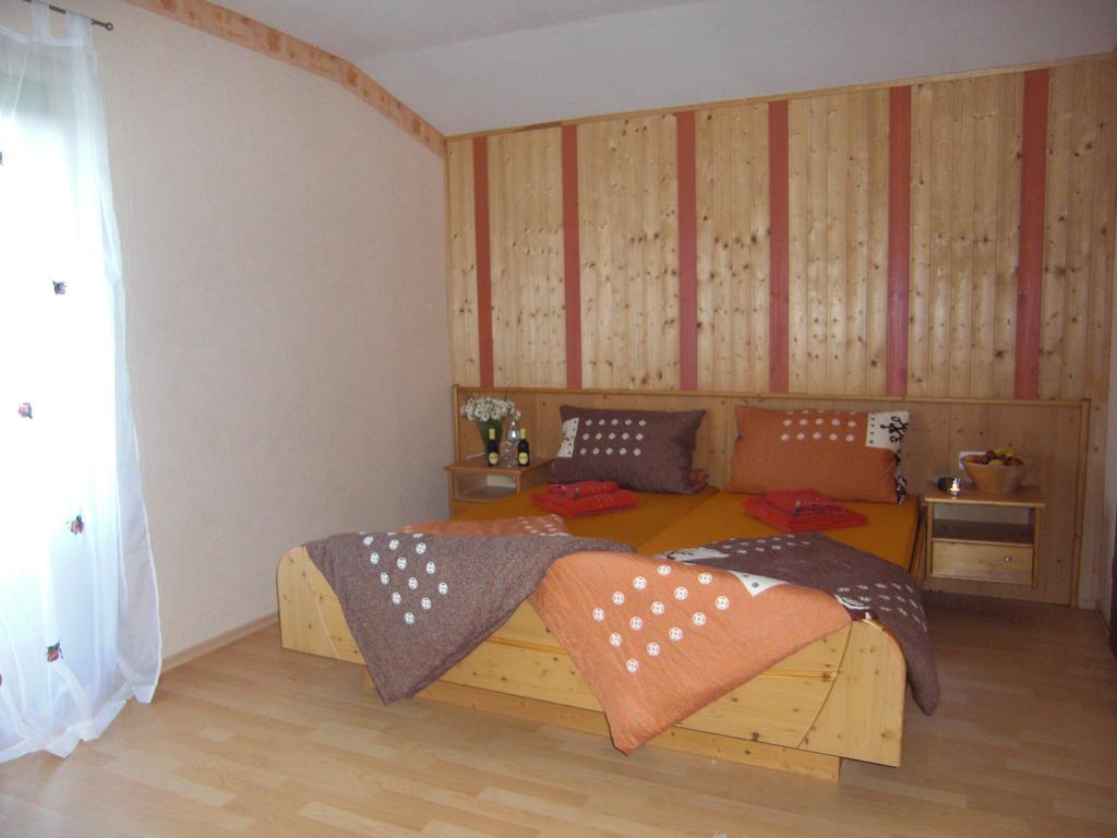 Pension Fernblick Sankt Oswald-Riedlhuette Habitación foto